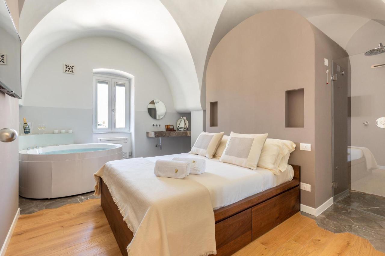 Palazzo Mascetti Hotel Ostuni Bagian luar foto